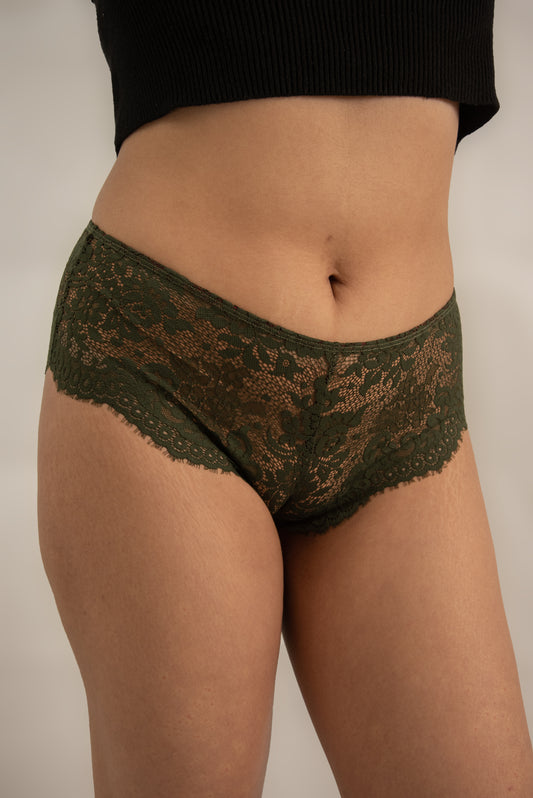 Snug Lace