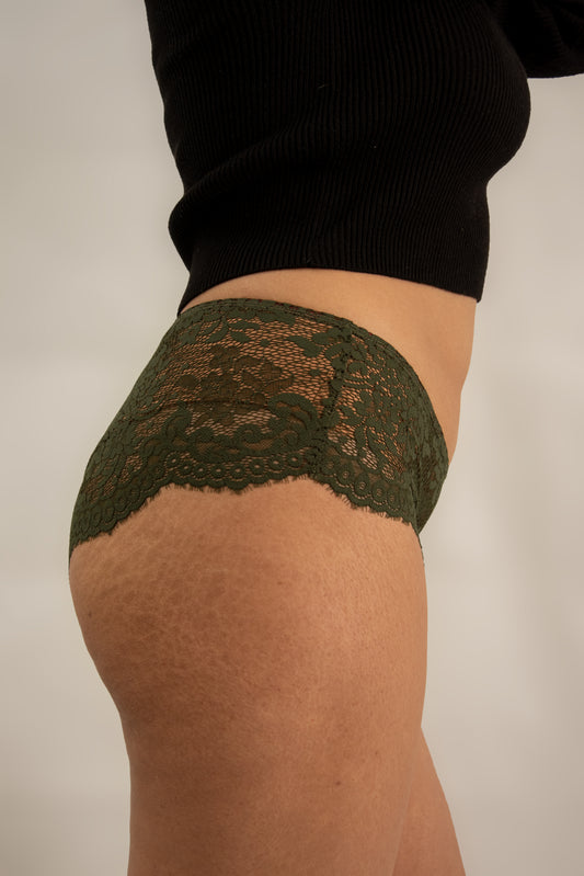 Snug Lace
